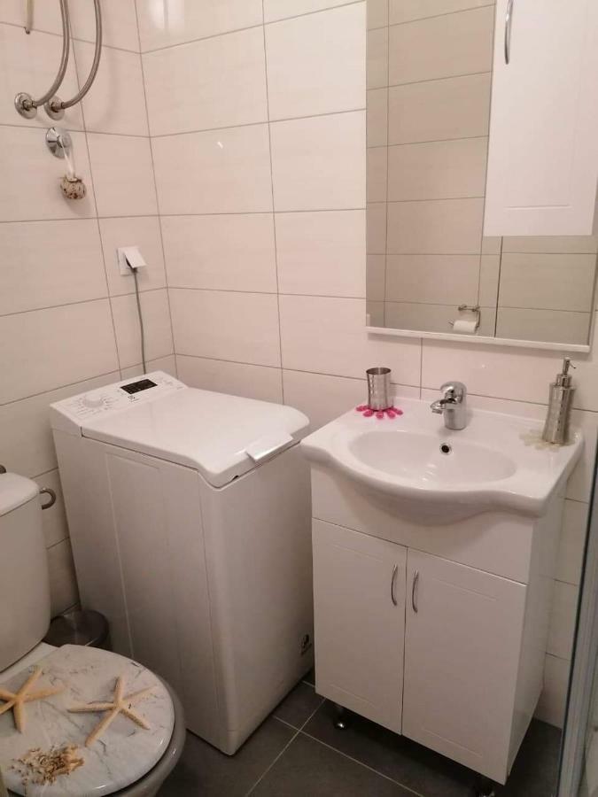 Apartman Miki 普拉 外观 照片