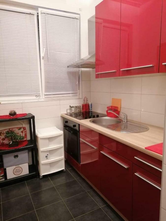 Apartman Miki 普拉 外观 照片